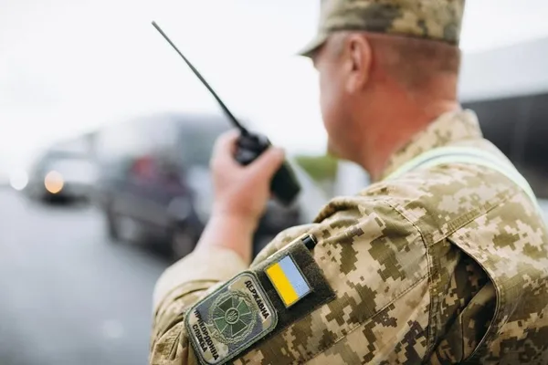Черги на виїзд до Польщі на пунктах пропуску Львівщини