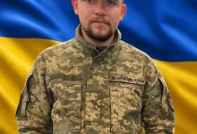 У Комарнівській громаді попрощаються із захисником Віталієм Терлецьким