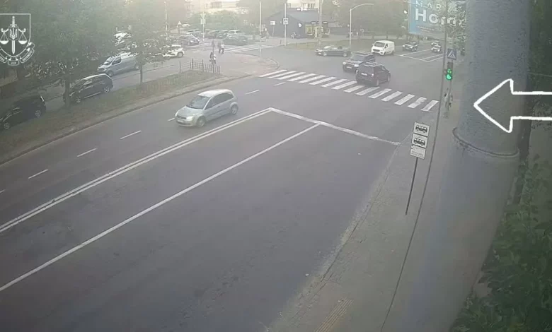 У Львові два BMW збили батька з 8-річною донькою на переході: триває розслідування
