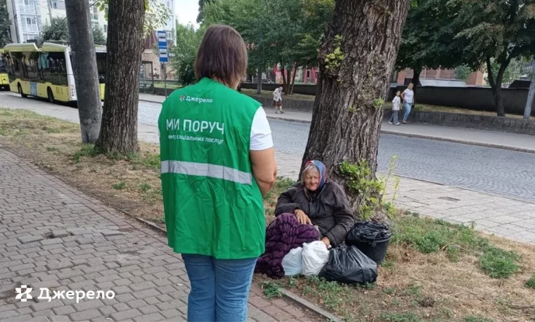 У Львові щодня виїжджає соціальний патруль для допомоги бездомним