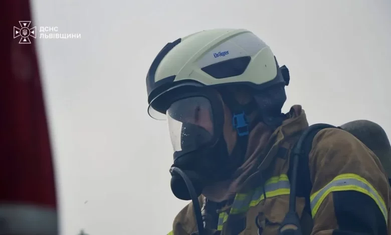 Поблизу Львова загасили пожежу в приватному господарстві