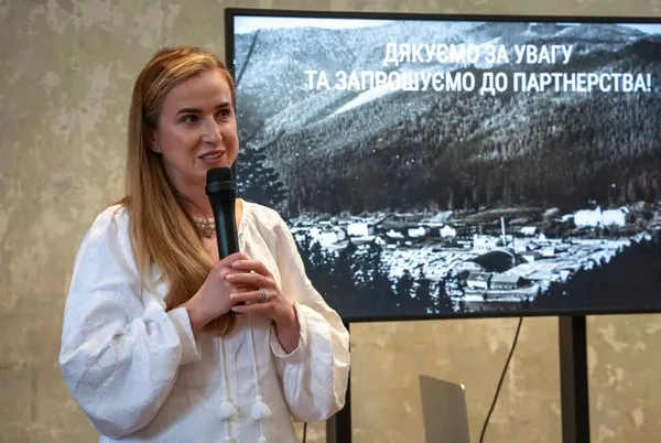 У Сколе відкрили візит-центр «Вітальня Гредлів» у історичному палаці