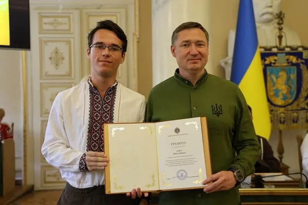 На Львівщині відзначили 456 найуспішніших випускників НМТ