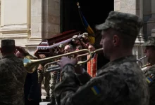 26 серпня Львів проведе в останню дорогу воїнів Юрія Бикова та Богдана Дробчака