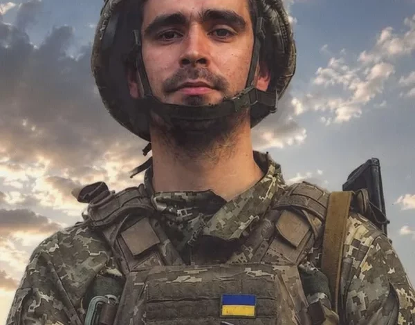 У Новояворівську попрощаються із захисником України Любомиром Ковалем