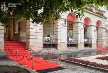 У Львівській ратуші вимагають розірвати оренду через самовільне перепланування