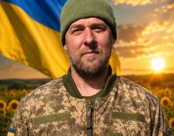 У Соснівці попрощаються з полеглим захисником Володимиром Кмитою