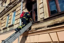У Львові загасили пожежу в квартирі на вулиці Мечнікова