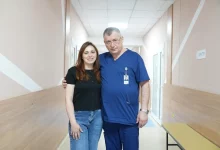 У Львові прооперували 35-річну жінку з рідкісним ураженням суглоба щелепи
