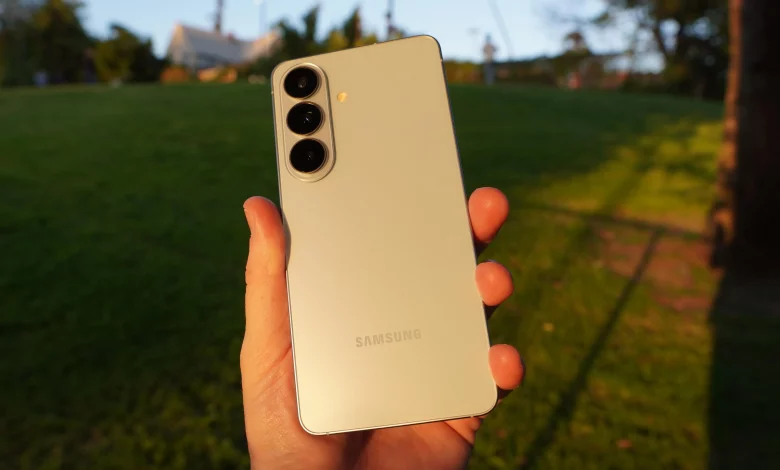 Огляд Samsung Galaxy S26: потужний флагман із акцентом на ШІ та вищою ціною
