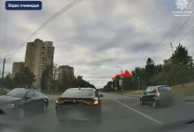 У Львові водій Kia проїхав на червоне під час хвилини мовчання