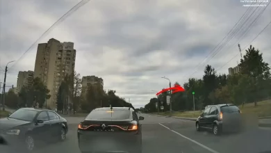 У Львові водій Kia проїхав на червоне під час хвилини мовчання