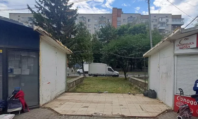 У Львові на вулиці Мазепи та в Рудно демонтували шість МАФів