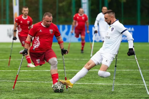 «Покрова АМП-2» зберігає лідерство в Першій лізі з ампфутболу