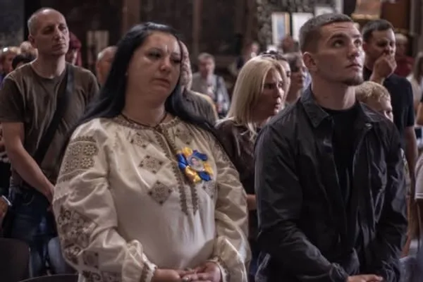 Родині полеглого захисника Олексія Яворського вручили посмертний «Комбатантський хрест»