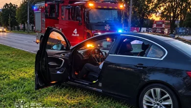 У Львові рятувальники допомогли водієві, якому стало зле за кермом
