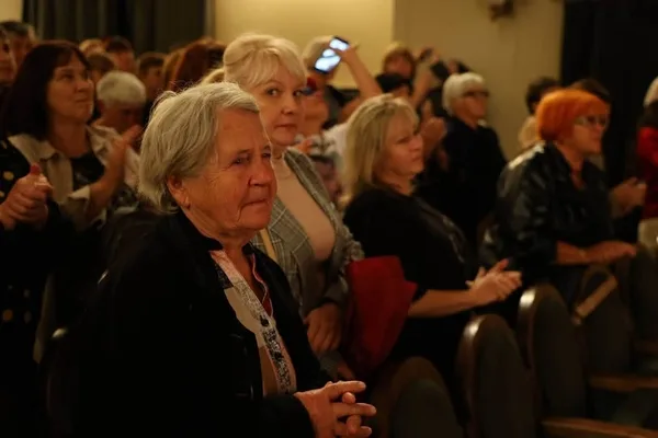 У Львові показали виставу «МАМИ́» для батьків полеглих захисників