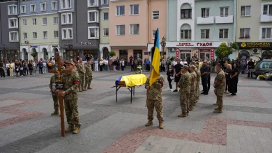 У Дрогобицькій громаді попрощалися з захисником Юрієм Забитком