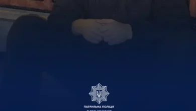 У Львові патрульні надали домедичну допомогу чоловіку з травмою голови