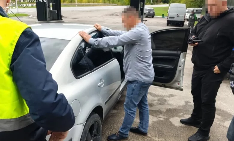 На Львівщині посадовця міськради викрили на 500 доларах за вплив на земельне рішення