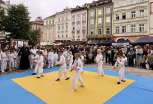 «Дні Японії» у Львові зібрали на площі Ринок сотні людей