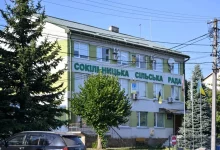Садовий просить Порошенка вплинути на депутатів щодо розширення меж Сокільників біля аеропорту
