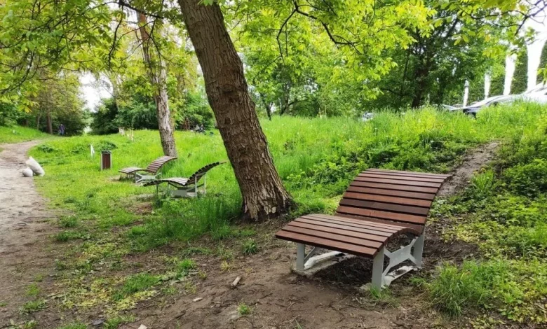 У Львові завершують осінню акарицидну обробку парків