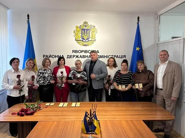 13 матерів із Яворівщини отримали почесне звання «Мати-героїня»