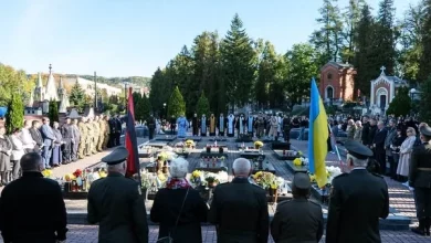 У Львові розпочали День захисників і захисниць України молитвою на Личакові