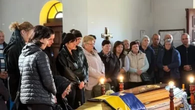 Новороздільська громада попрощалася із захисником Олегом Скрутом