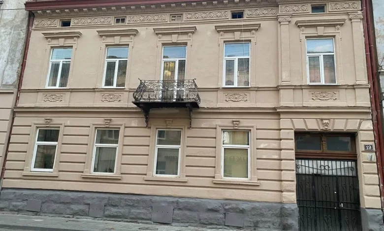 На вул.