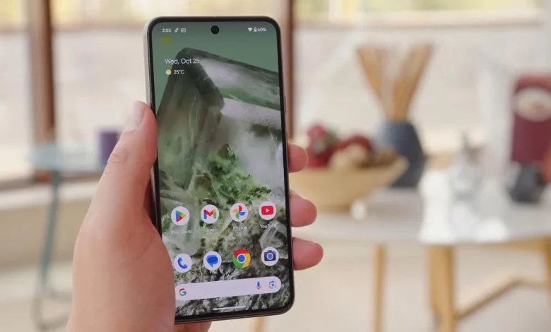 Як зробити головний екран Android корисним і менше залипати в телефоні