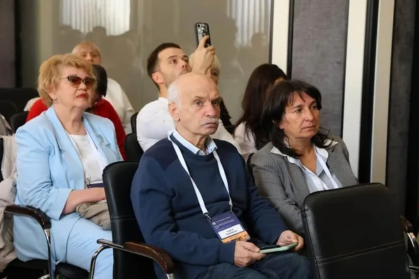 На Львівщині відбувається XI з’їзд інфекціоністів України