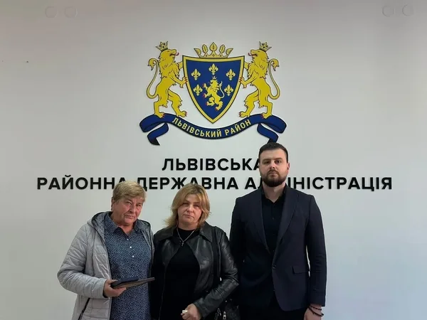 Рідним Андрія Кушніра та Ярослава Вовкуна вручили посмертні військові нагороди