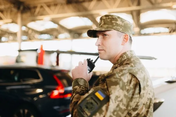 Черги на виїзд до Польщі на львівських пунктах пропуску