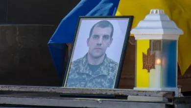 У Орові прощаються з полеглим воїном Ігорем Стрончаком