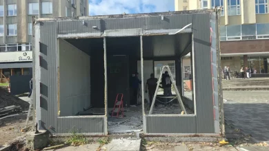 У Львові демонтують останній МАФ на проспекті Чорновола