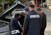 На Львівщині викрили групу, що шахрайськи заволодівала БПЛА за підробленими документами