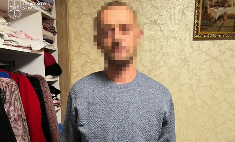 У Львові засудили чоловіка за розбійний напад на алкомаркет з іграшковим пістолетом