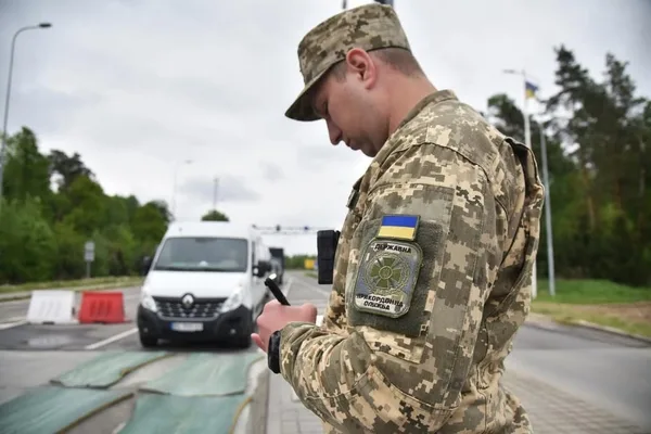 На кордоні з Польщею на Львівщині утворилися черги: де найменше авто