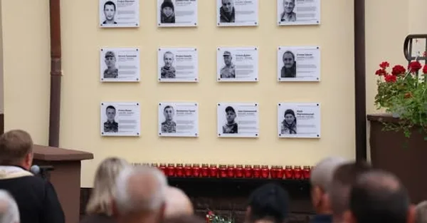У Рясне-Руському на ліцеї встановлять три меморіальні таблиці захисникам