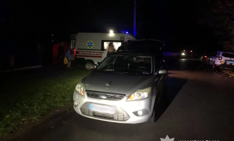 У селі Ріпнів на Золочівщині автомобіль травмував пішохода