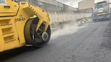 У Львові на 400-метровій ділянці вулиці Залізничної уклали нижній шар асфальту