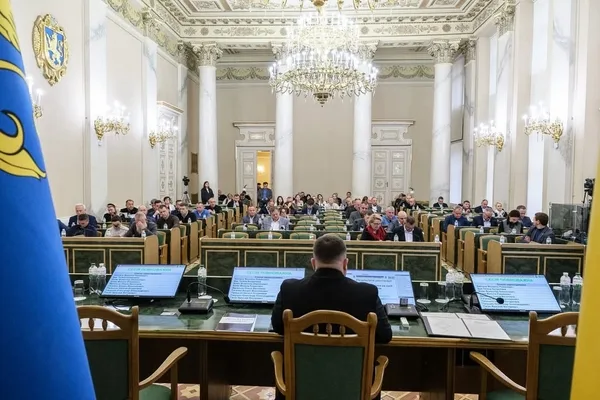 Львівська облрада передасть генератор і автомобілі для військових