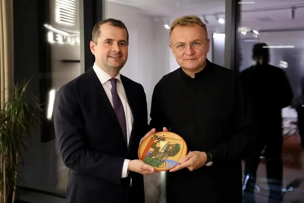 Мер Львова зустрівся з прем’єр-міністром Молдови Василе Тофаном
