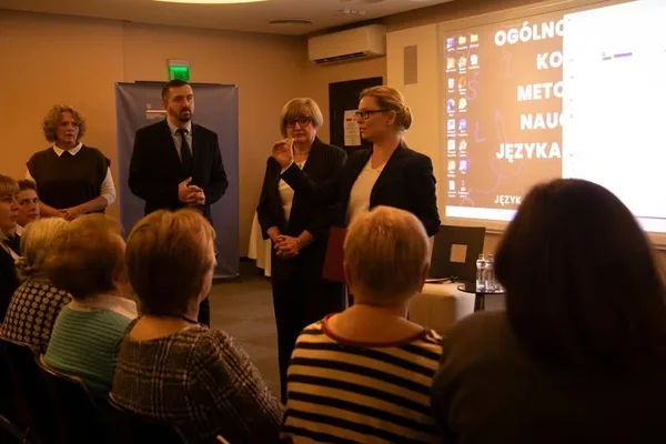 У Трускавці стартував Всеукраїнський конгрес учителів польської мови