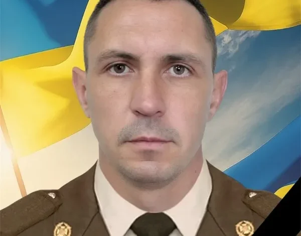 У Хлівчанах та Великих Мостах попрощаються із захисником Михайлом Бігуном