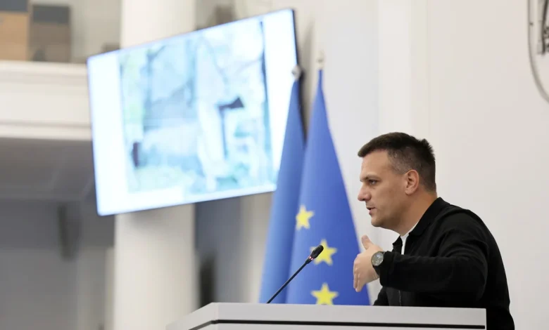 Львівська міськрада просить Генпрокурора допомогти повернути історичний сад мешканцям будинку на вулиці Дороша