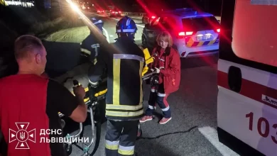 На Львівщині рятувальники деблокували водія з вантажівки після ДТП біля Соснівки
