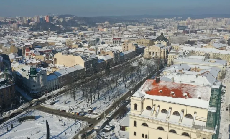 Львів готується до зими: місто встановлює резервні джерела живлення та твердопаливні котельні